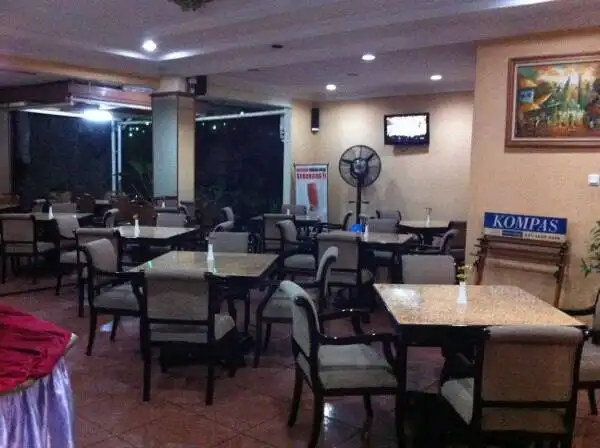 Gambar Makanan Mirah Sartika Restaurant - Mirah Sartika Hotel 7