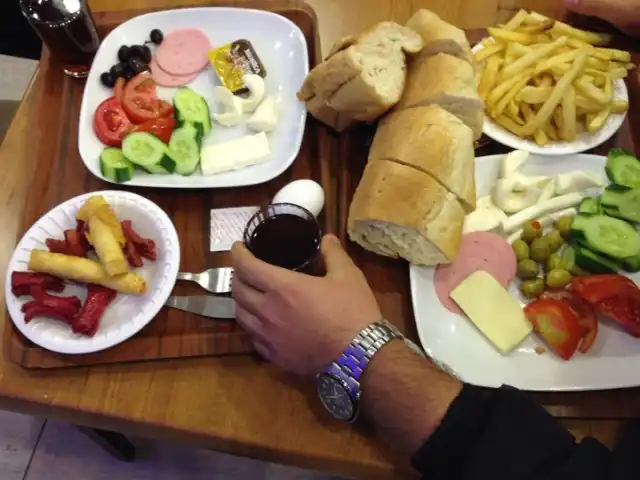 Çevik Kafe'nin yemek ve ambiyans fotoğrafları 19