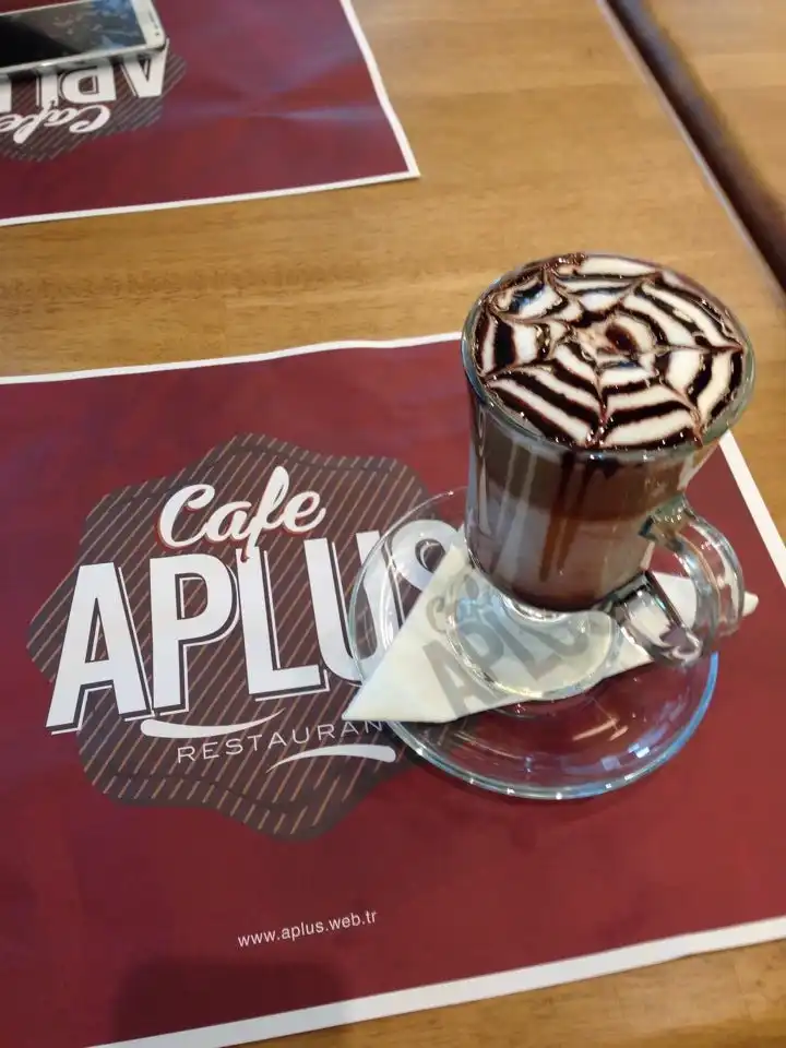 Cafe APLUS