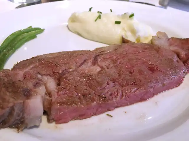 Elbert's Steak Room Food Photo 3
