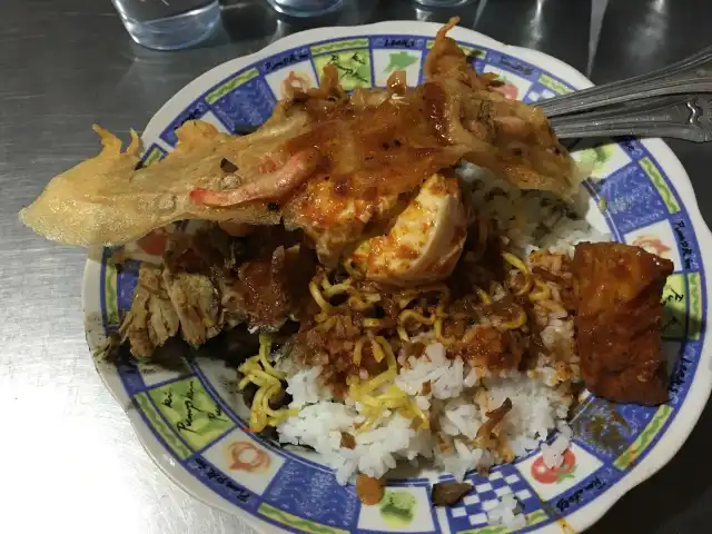 Gambar Makanan Warung Nasi Cumi-Cumi 2