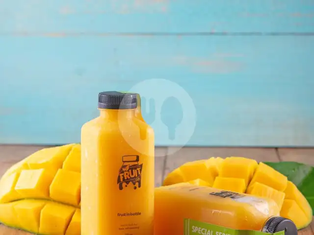 Gambar Makanan Fruit in Bottle Juice, Hayam Wuruk 8