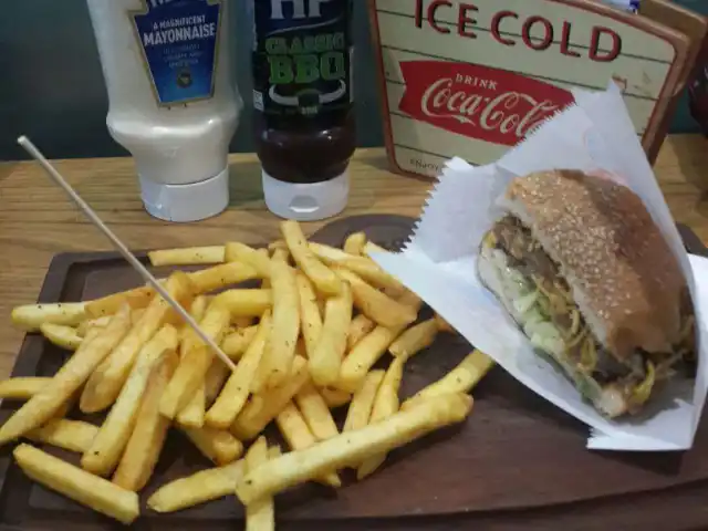 Burger Stop'nin yemek ve ambiyans fotoğrafları 33
