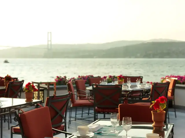Aqua Restaurant - Four Seasons Hotel Bosphorus'nin yemek ve ambiyans fotoğrafları 15