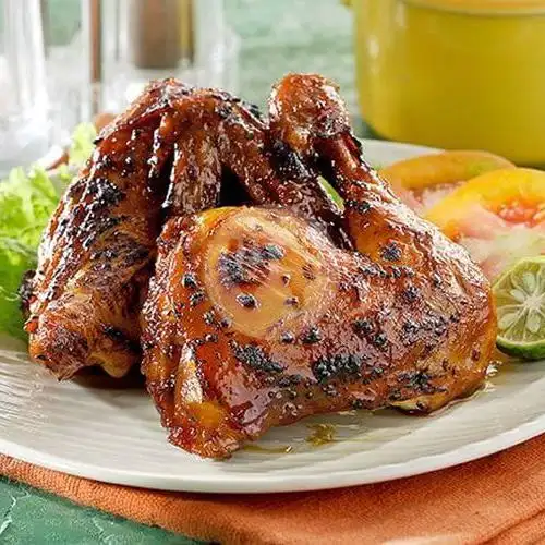 Gambar Makanan Ayam Penyet Sambel Kemangi, Jl. Depsos Raya No.35 5