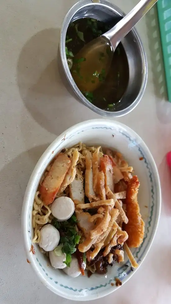 Gambar Makanan Ou Kie Bakmi Kepiting 17