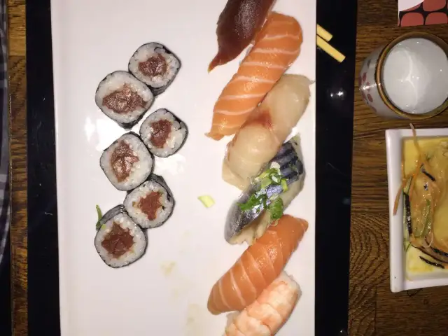 İoki Sushi Bar & Japanese Restaurant'nin yemek ve ambiyans fotoğrafları 38