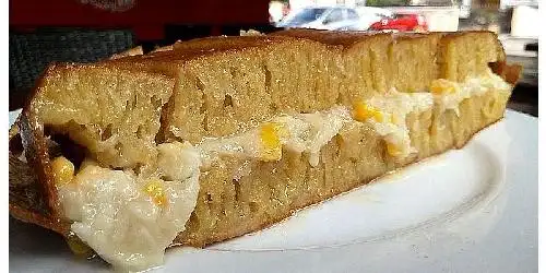 Martabak Kenzi Suma, Medan Satria