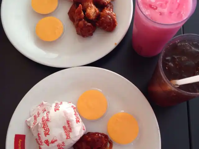 Gambar Makanan Richeese Factory 13