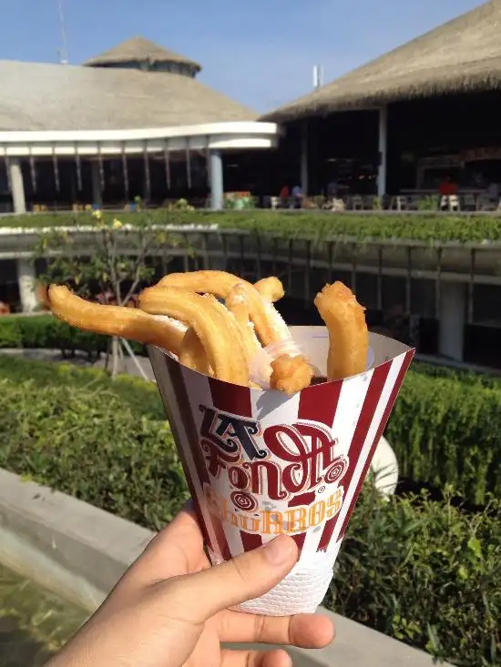 Gambar Makanan Churros La Fonda 17