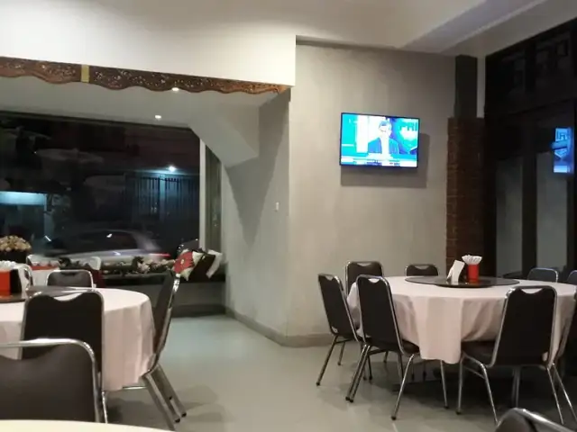 Gambar Makanan Magna Restaurant 3