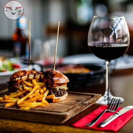 Steak Inn'nin yemek ve ambiyans fotoğrafları 6