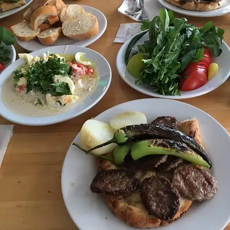 Aslim Simsek Kofte Piyaz'nin yemek ve ambiyans fotoğrafları 5