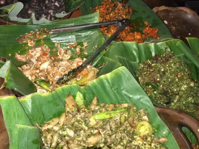 Gambar Makanan Waroeng Mbah Jingkrak Setiabudi 11