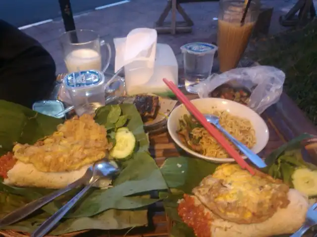 Gambar Makanan Roti Van Java 11