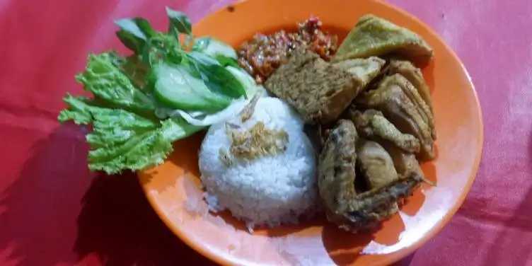 Pecel Ayam Ibu Endang, Kebayoran Lama