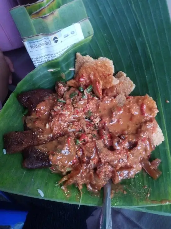 Gambar Makanan Nasi Pecel Bu Surip 6