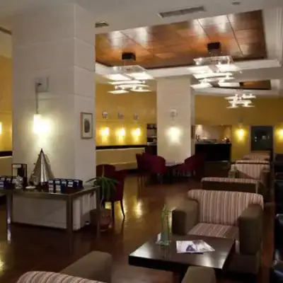 Lobby Cafe - Dedeman Ankara Hotel