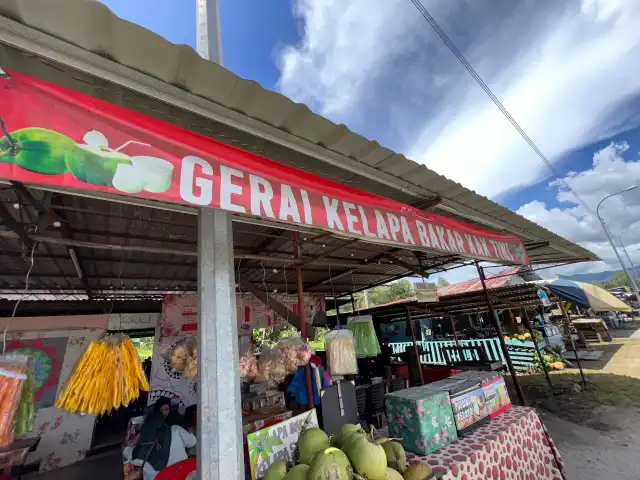 Gerai Kak Tini Kelapa Dan Panggang Lokan Food Photo 8