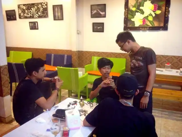 Gambar Makanan Kedai Vaping Depok 1