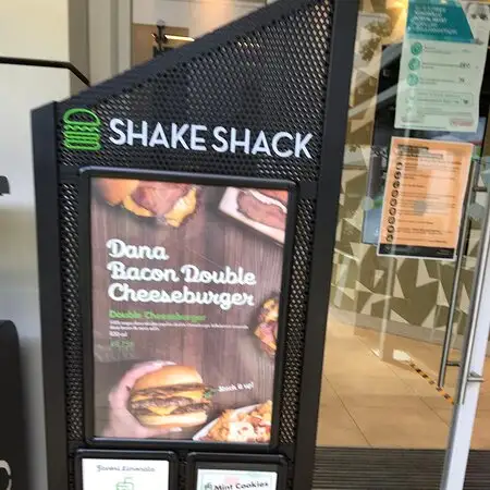 Shake Shack'nin yemek ve ambiyans fotoğrafları 17