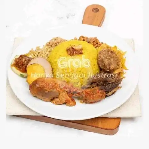 Gambar Makanan Nasi Kuning Massipa, Tamalate 13