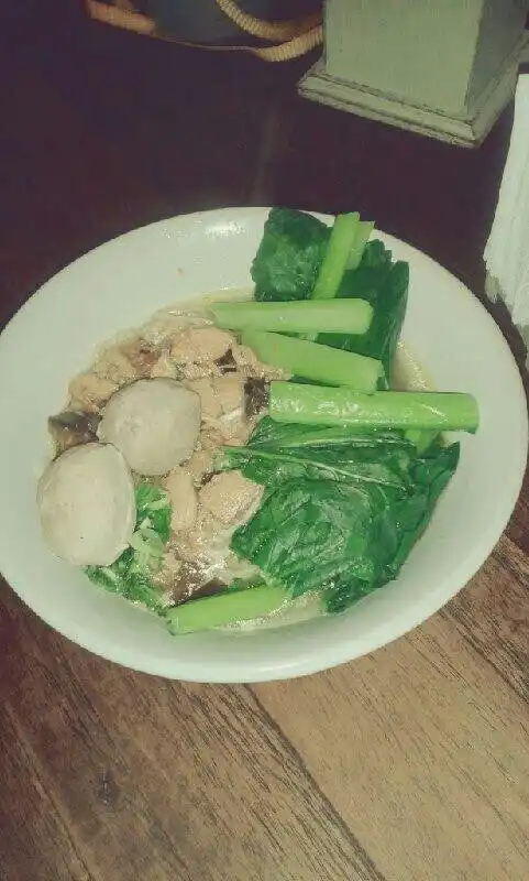 Gambar Makanan Bakso So'un & Mie Ayam "Lodaya" 4