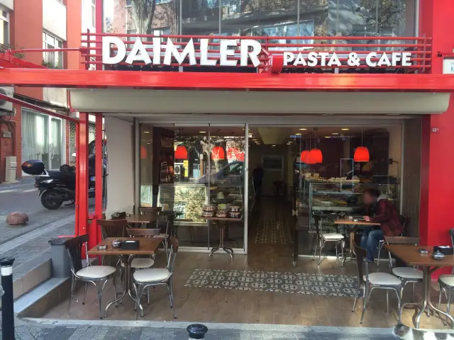 Daimler Pasta & Cafe'nin yemek ve ambiyans fotoğrafları 3
