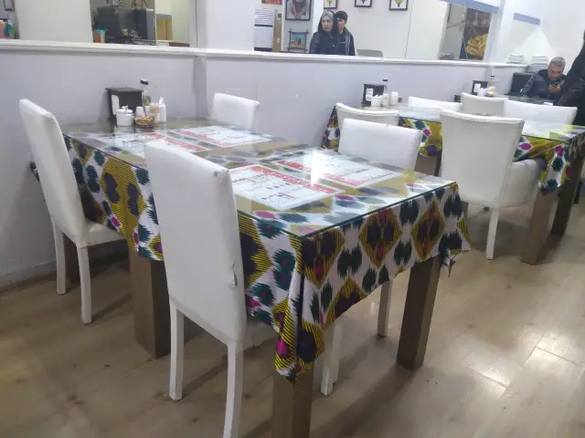 Afsona Ozbek Restaurant'nin yemek ve ambiyans fotoğrafları 4