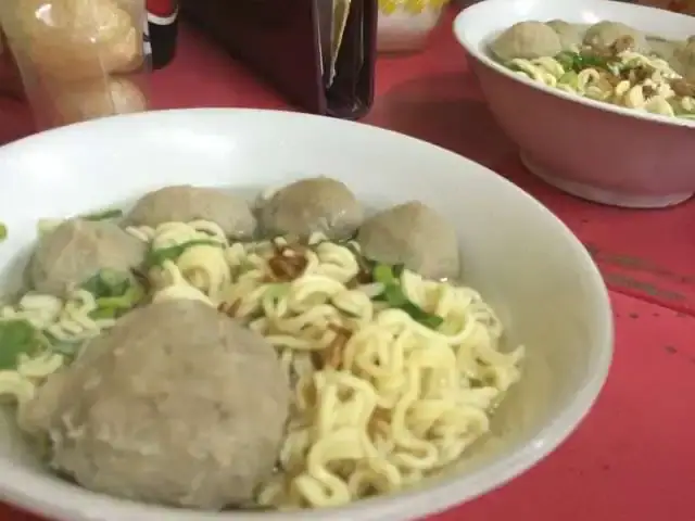 Gambar Makanan Bakso Daging Sapi Taman Solo 18