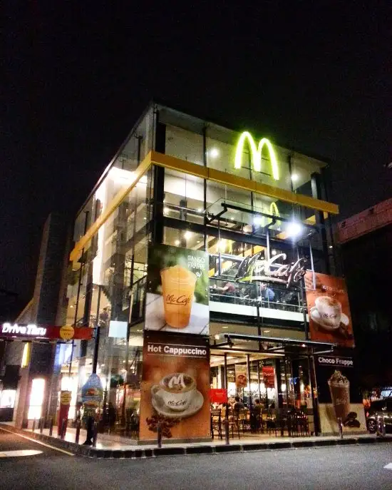 Gambar Makanan McDonald's - Hayam Wuruk 3