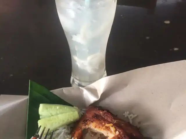 Pok Nik Nasi Kukus Ayam Kampung Food Photo 9