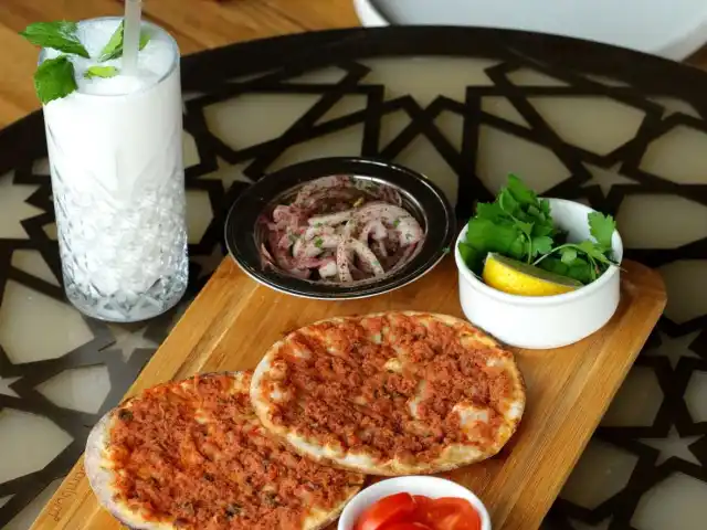 Al Sharq İstanbul - Hilton İstanbul Kozyatağı'nin yemek ve ambiyans fotoğrafları 29