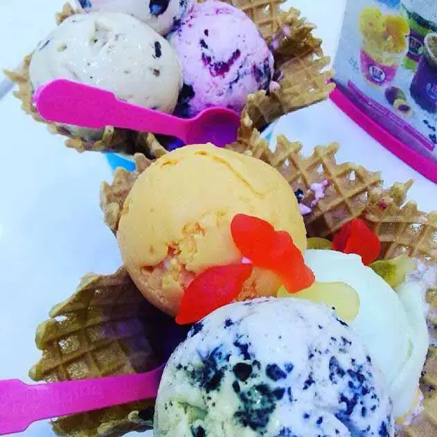 Baskin Robbins Food Photo 12