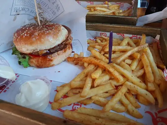 Ohannes Burger'nin yemek ve ambiyans fotoğrafları 16