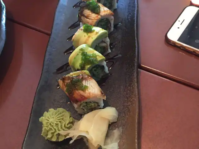 İoki Sushi Bar & Japanese Restaurant'nin yemek ve ambiyans fotoğrafları 37
