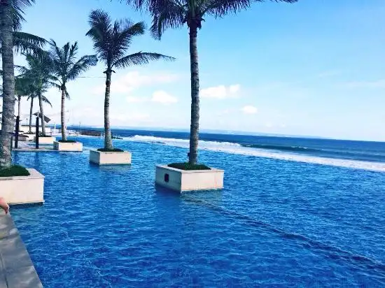 Gambar Makanan Vue Beach Club Canggu 6