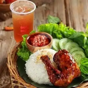 Gambar Makanan BEBEK DAN AYAM BAKAR LARISSO 4