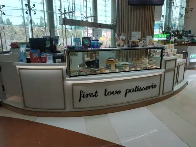 Gambar Makanan First Love Patisserie 18