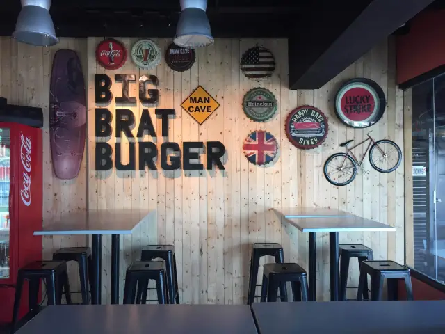 Big Brat Burger Food Photo 3