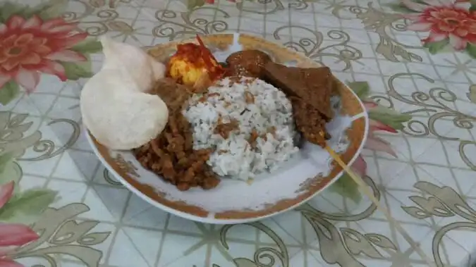 Nasi Uduk Betawi Ibu Nur