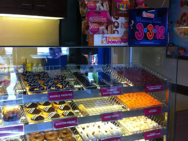 Dunkin' Donuts Food Photo 6