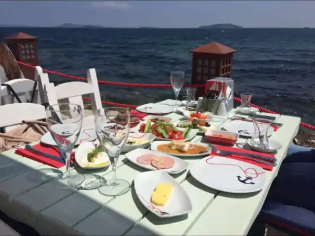 Denizalti Restaurant'nin yemek ve ambiyans fotoğrafları 1