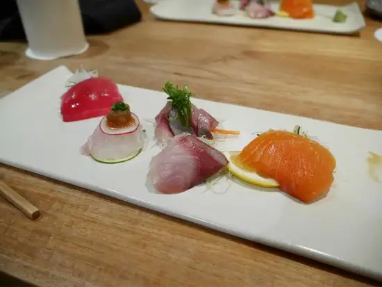 Gambar Makanan Shiro Sushi / Sake Bar 6