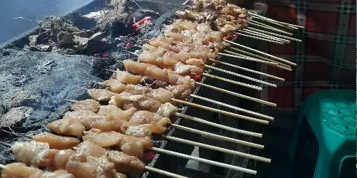 Sate Hj Baya, Malik Raya