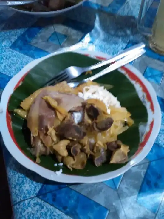 Gambar Makanan Nasi Liwet Yu Sani 18