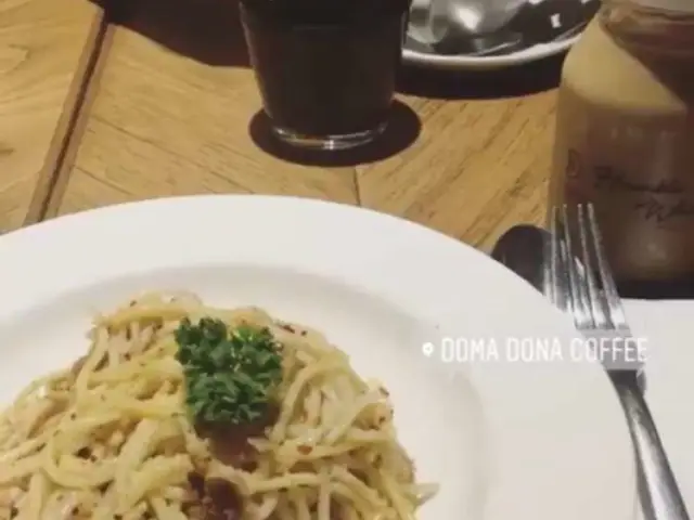 Gambar Makanan Doma Dona Coffee 13