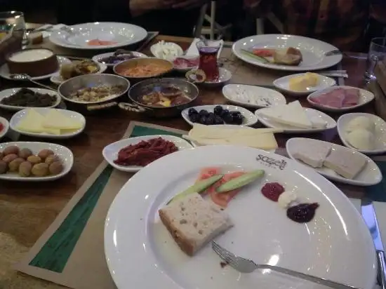 Şazeli Florya'nin yemek ve ambiyans fotoğrafları 16