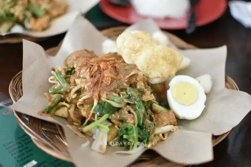 Gado - Gado Kartika