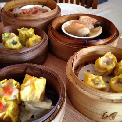 Lotus dimsum pondok indah